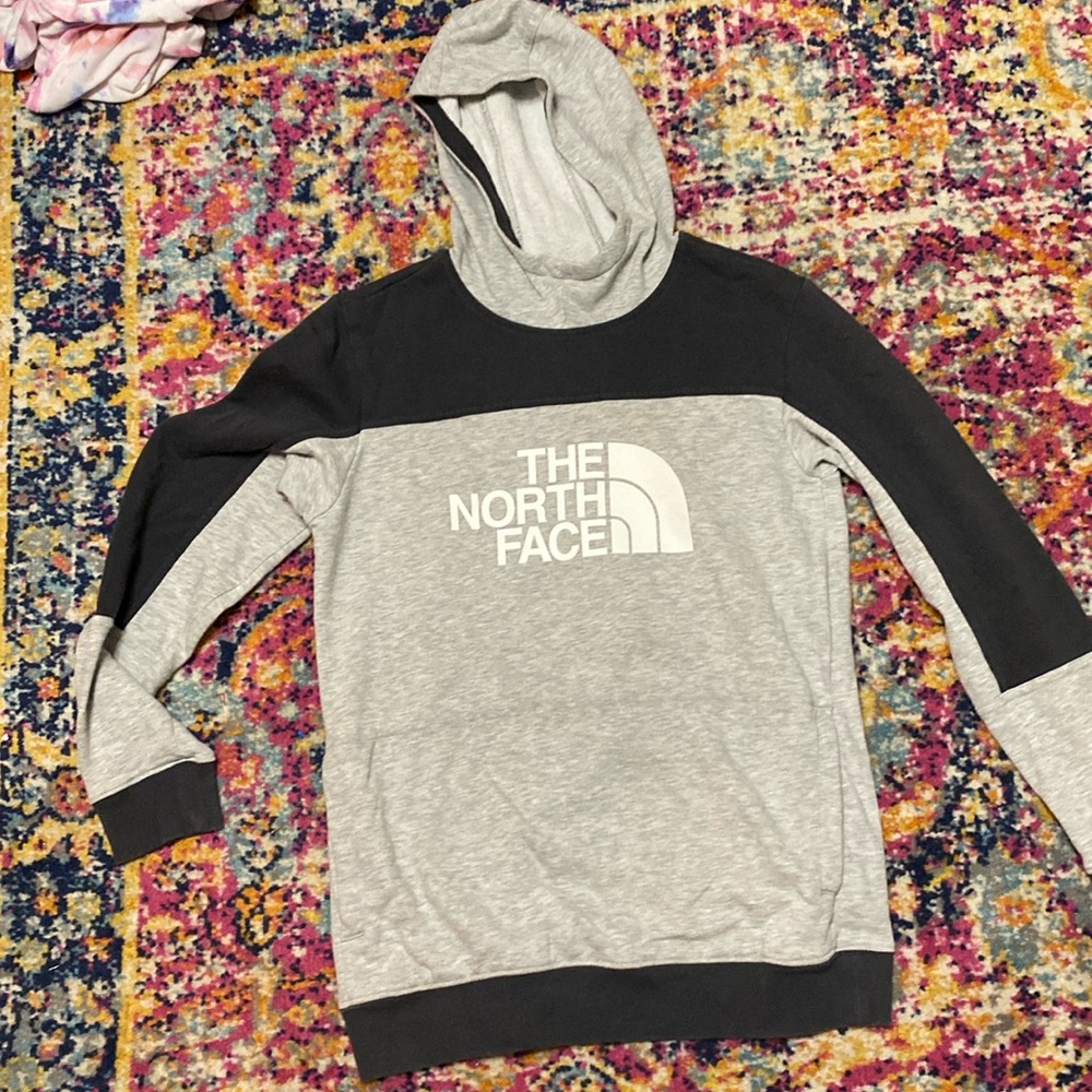 Boys north face hoodie size xl
